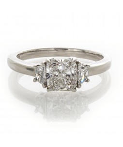 RADIANT CUT DIAMOND 1.01 CT