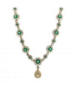EMERALD AND DIAMOND NECKLACE