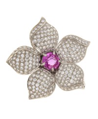 FLOWER PIN WITH PINK SAPPHIRE CENTER